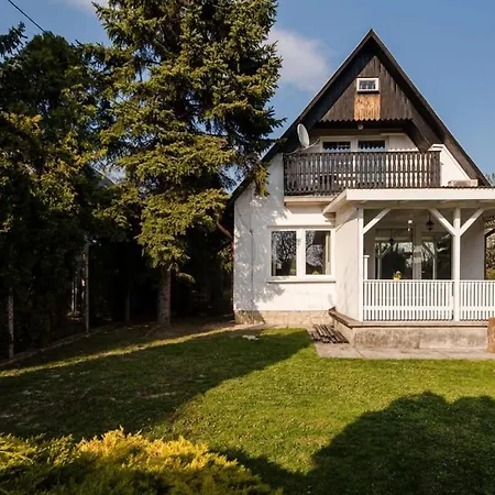 度假居 Kueloenleges Hangulatu Haz Balatonfuzfon Balatonfůzfő